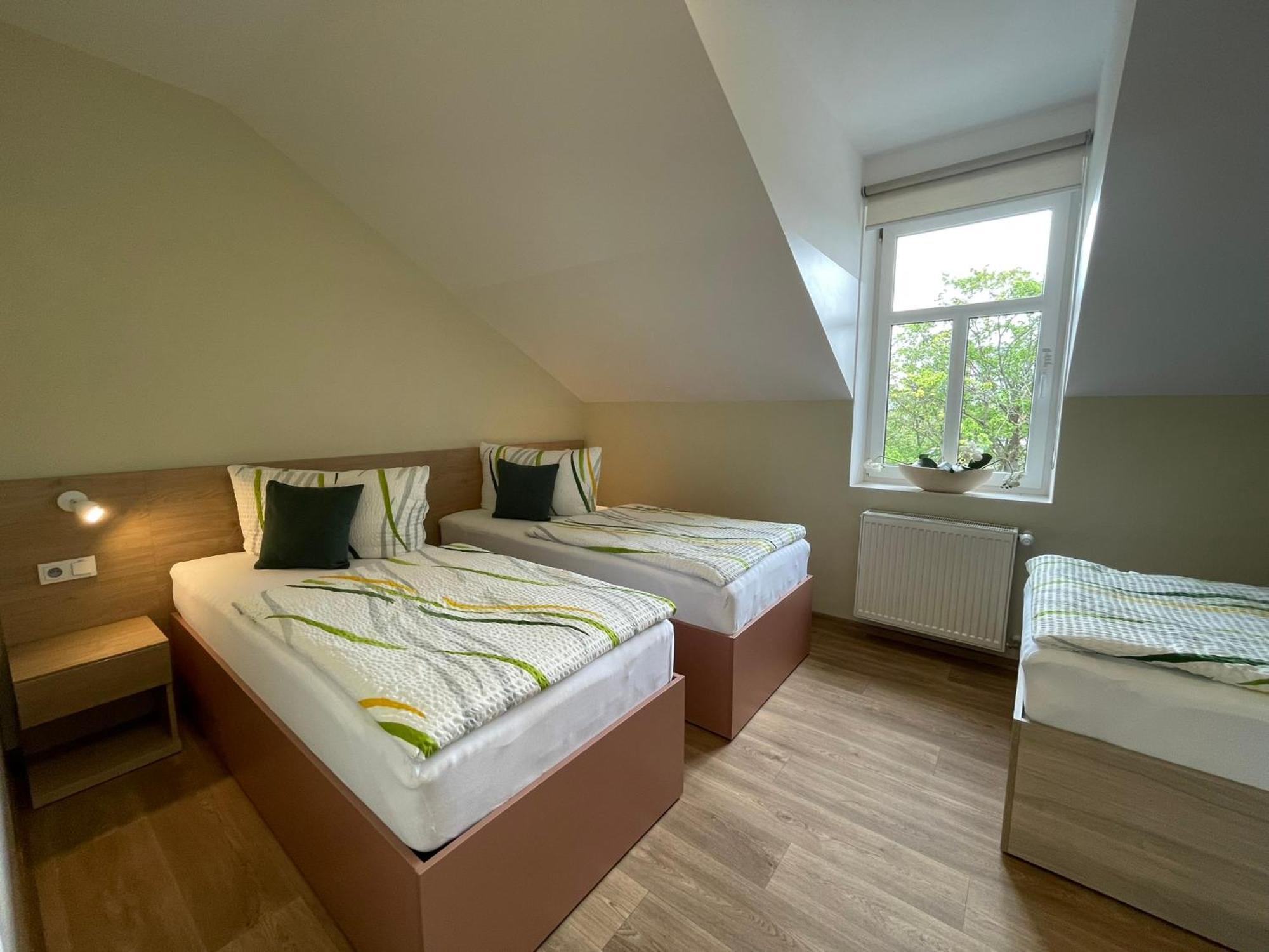 Apartmany Jasmin Liberec Bagian luar foto
