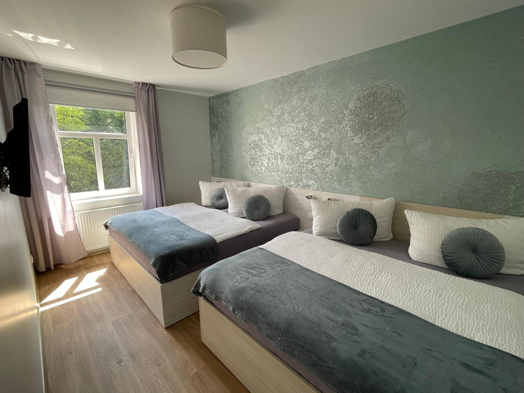 Apartmany Jasmin Liberec Bagian luar foto